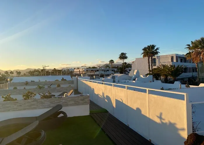 Apartament Luxury Two Bed Seaviews Puerto del Carmen (Lanzarote)